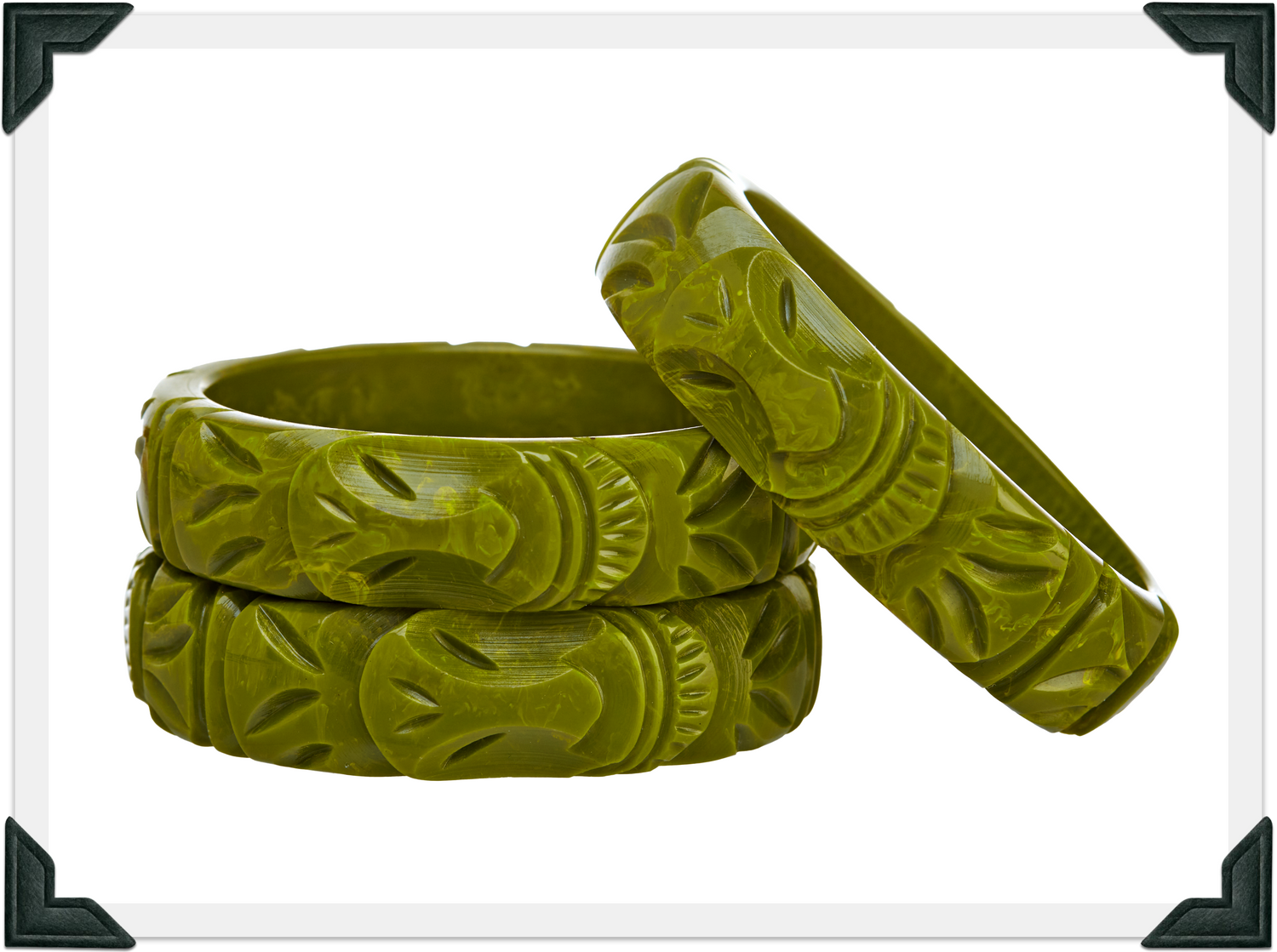 The Luau Lounge Collection - The Martiki Cuff.