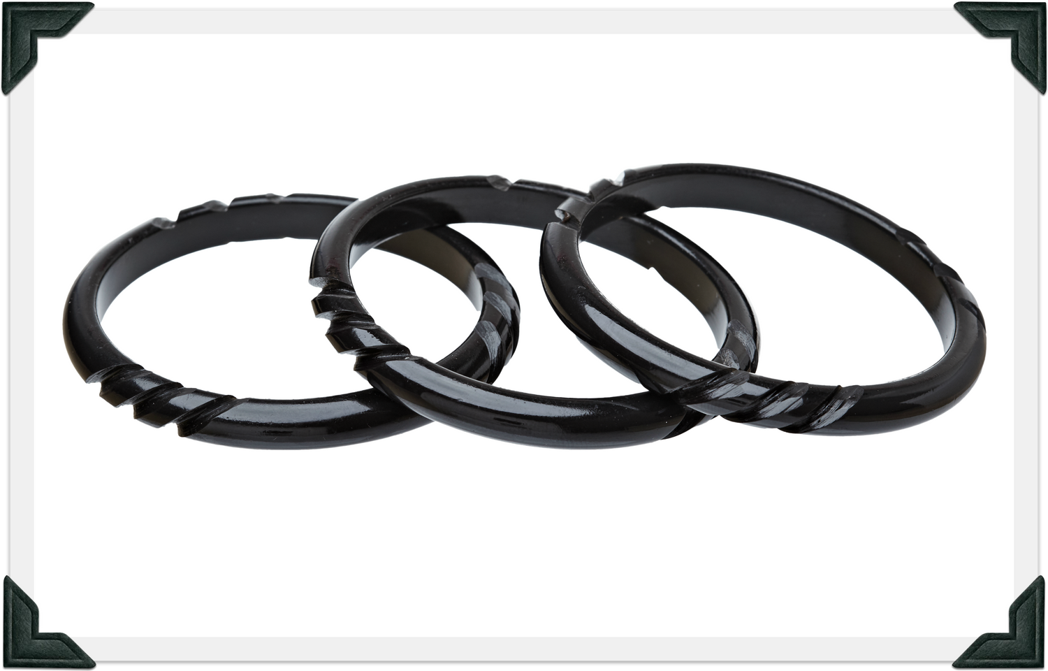 The Luau Lounge Collection - The Swizzle Spacer.