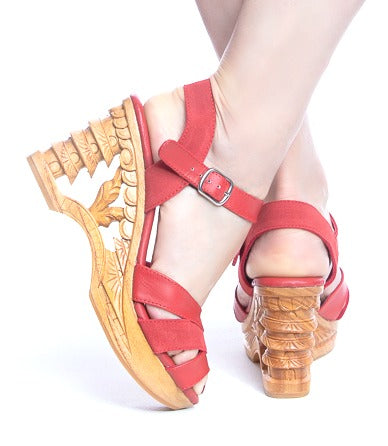 the Pagoda / 3" carved wood wedge heel / Red