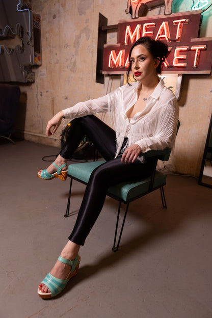 the Souvenir/with Ankle Strap - in NEW Holiday