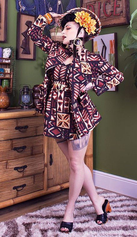 Savage Idol / hand-carved wood wedge shoes / Lava Black - Lucky Lou Shoes