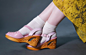 the Rosette Wedge - in Taffy Pink