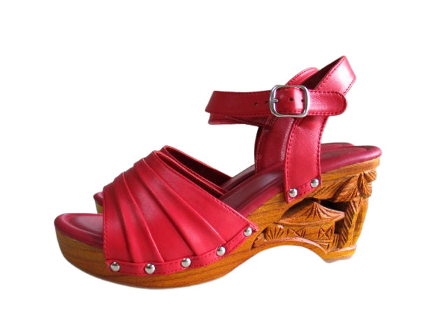 Souvenir/with Ankle Strap - in Scarlette Red Leather